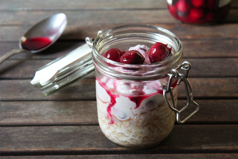 Lebkuchen Overnight Oats mit Kirschquark | Overnight-Oats Lebkuchen Overnight Oats mit Kirschquark | Overnight-Oats
